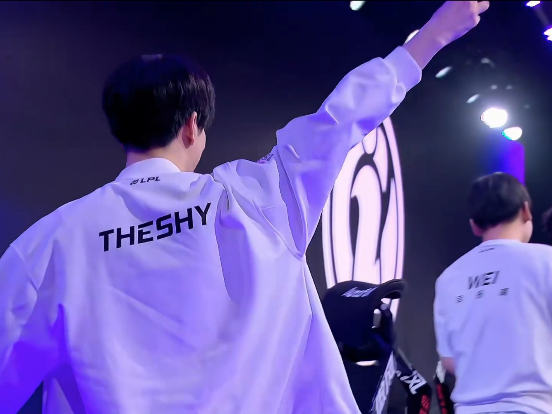 【赛前预告】2025LPL春季赛 1月23日 TES vs LGD